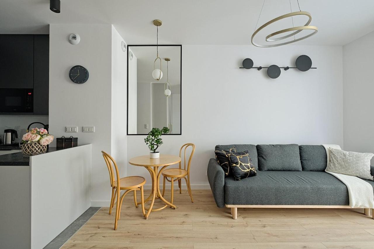 Apartamento Optykow 3A Cozy Studio Promenada Varsovia Exterior foto